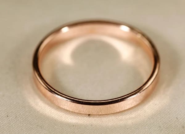Bonita pieza de joyería fabricada en 18k
