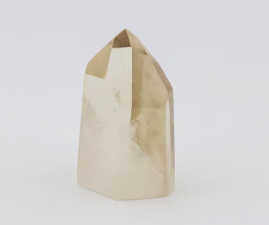 Mineral blanco para joyas
