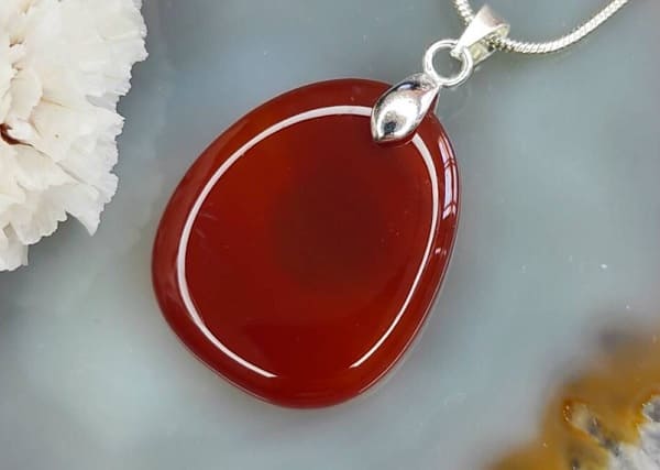 Colgante de cornalina