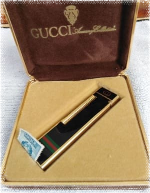 Mechero alargado de la famosa marca italiana