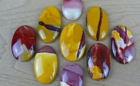 Piedra del chakra del Plexo Solar jaspe.