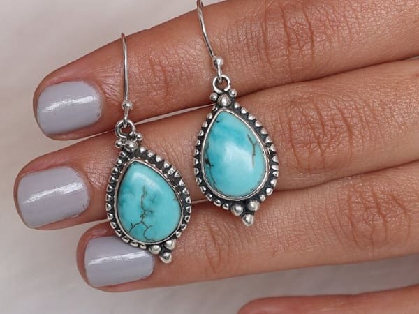 Limpieza de pendientes con turquesa