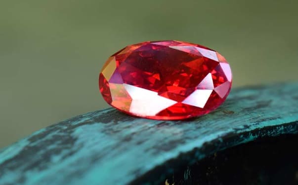 Piedra natal del mes de Julio