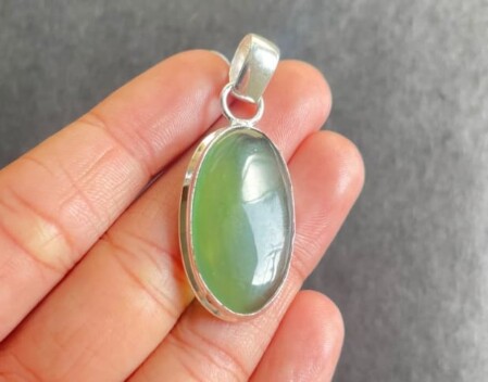 Piedra del chakra del corazón.