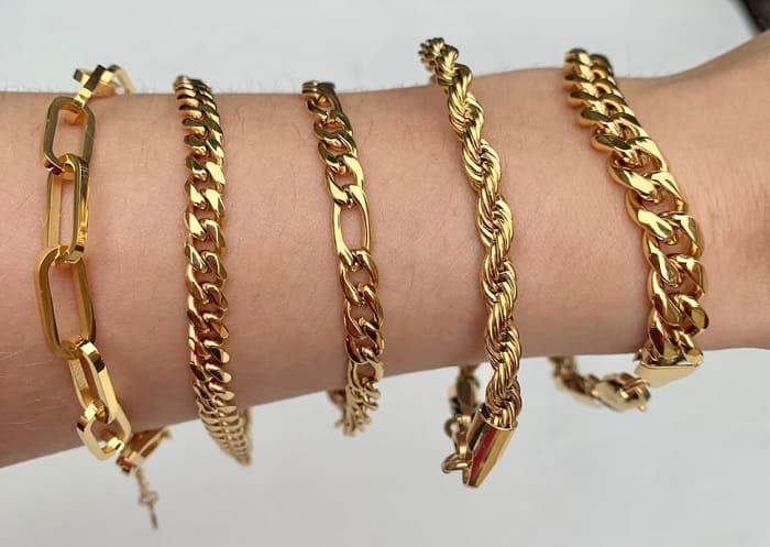 Existen diferentes tipos de pulsera tanto en oro como en plata