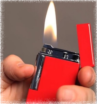 Mechero en marcha encendido marca St Dupont Paris que puede pedir tasación online