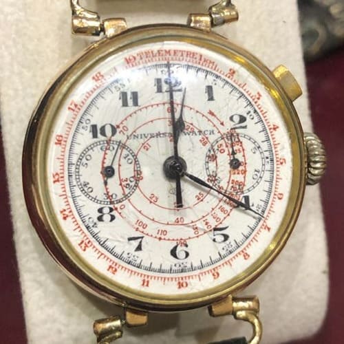 Espectacular reloj Universal Watch antigüo